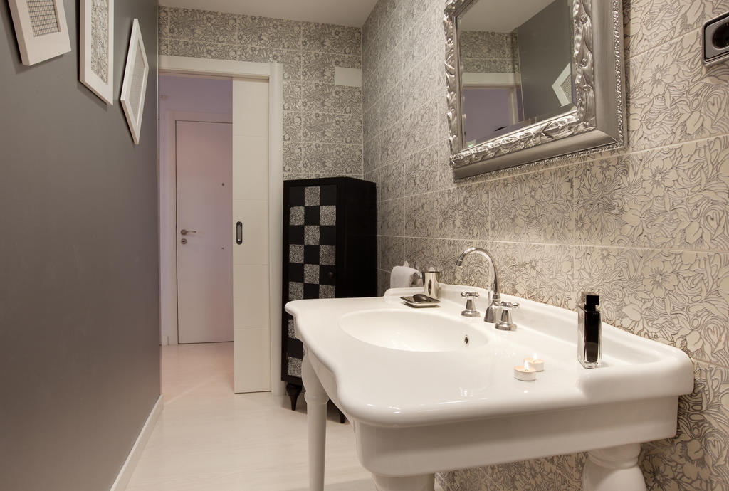 Апартаменты Click&Flat Luxury Tetuan Барселона Номер фото